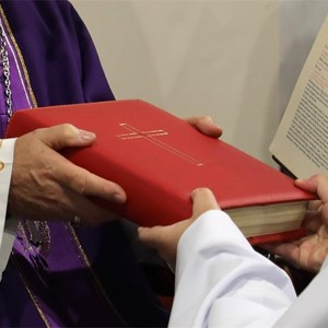 Devet kandidata Zagrebačke nadbiskupije za trajni đakonat postavljeno u službu lektora